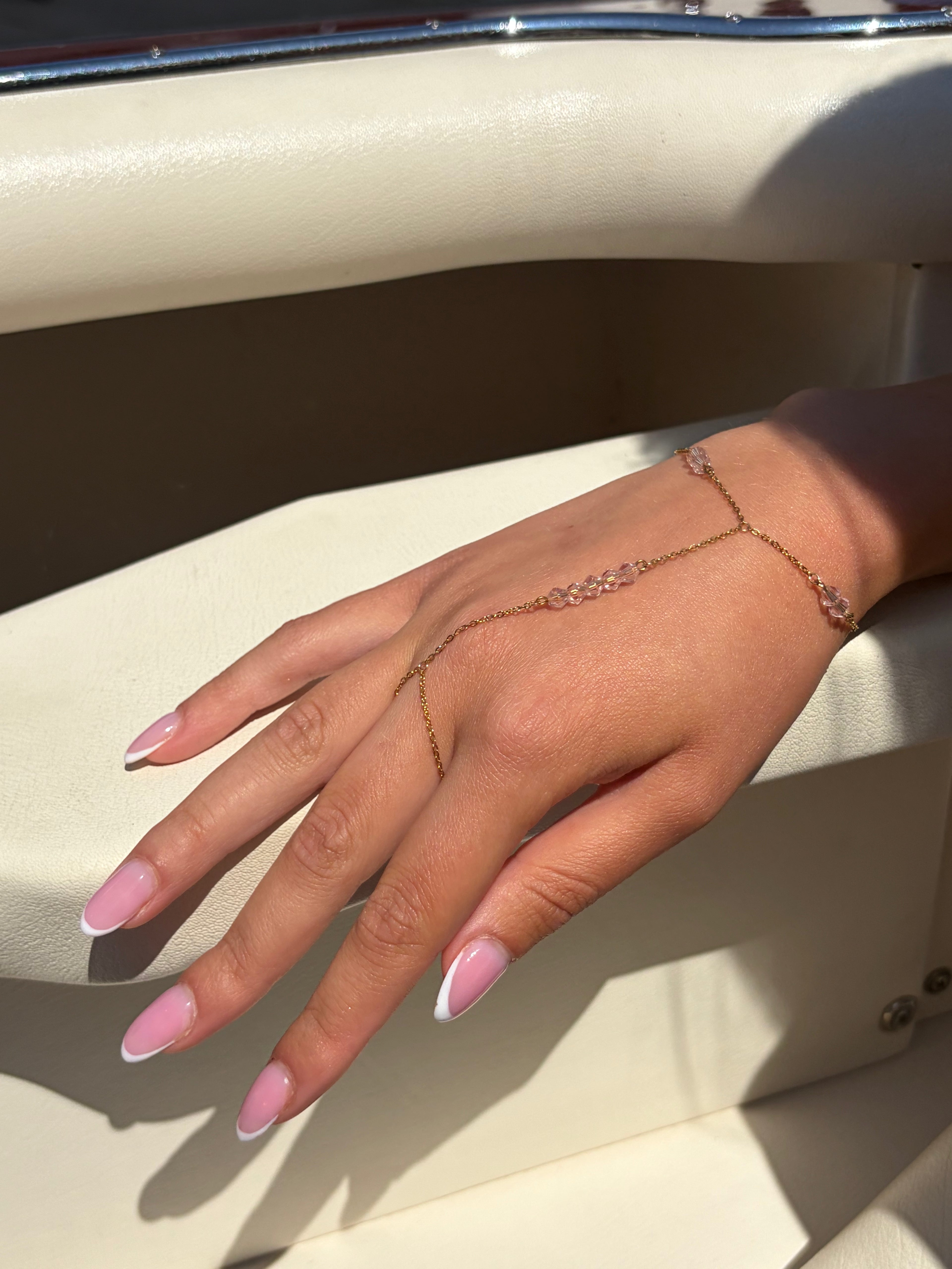 Capri hand chain roze - gold plated
